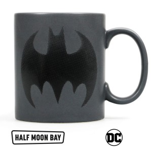Чаша със знака на Батман